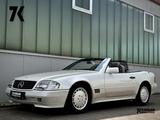 Mercedes-Benz SL 300 Roadster *AUTOMATIK|KLIMA|LEDER* - Mercedes-Benz SL 300 mit Benzin-Antrieb: Cabrio