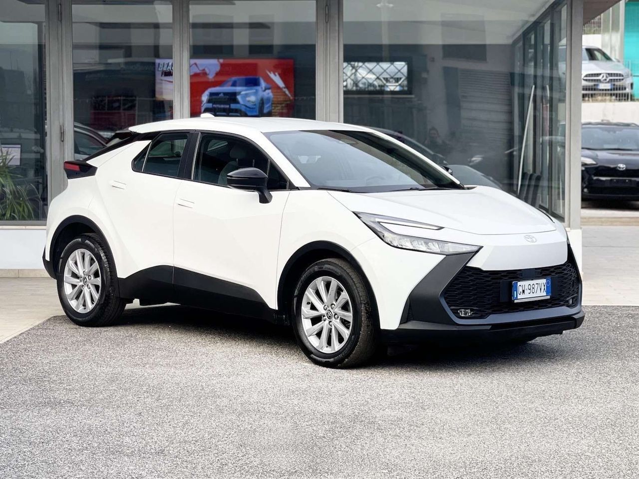Toyota C-HR - 1