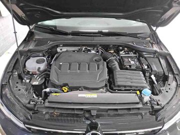 Volkswagen Golf - 9
