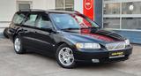 Volvo V70 2.4 Automatik T5 Momentum *1. HAND* 260 PS - Volvo Gebrauchtwagen in Rüsselsheim