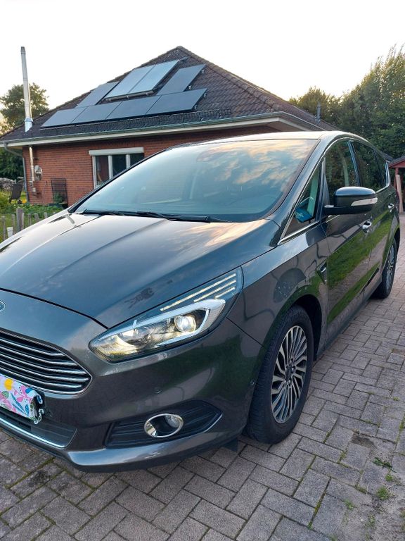 Image of Ford S-Max