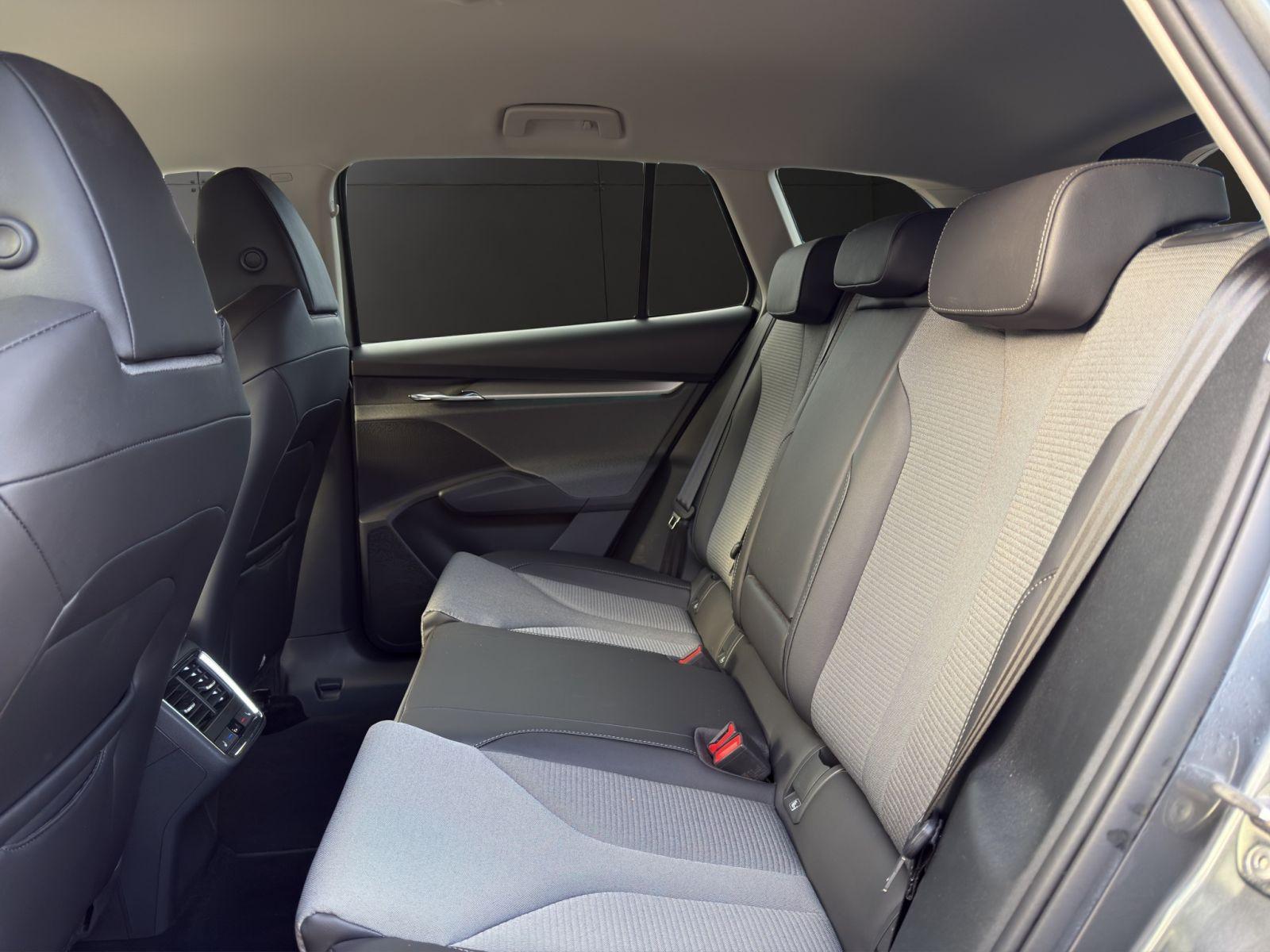 Skoda Enyaq iV 60 Loft pACC+DAB++LED