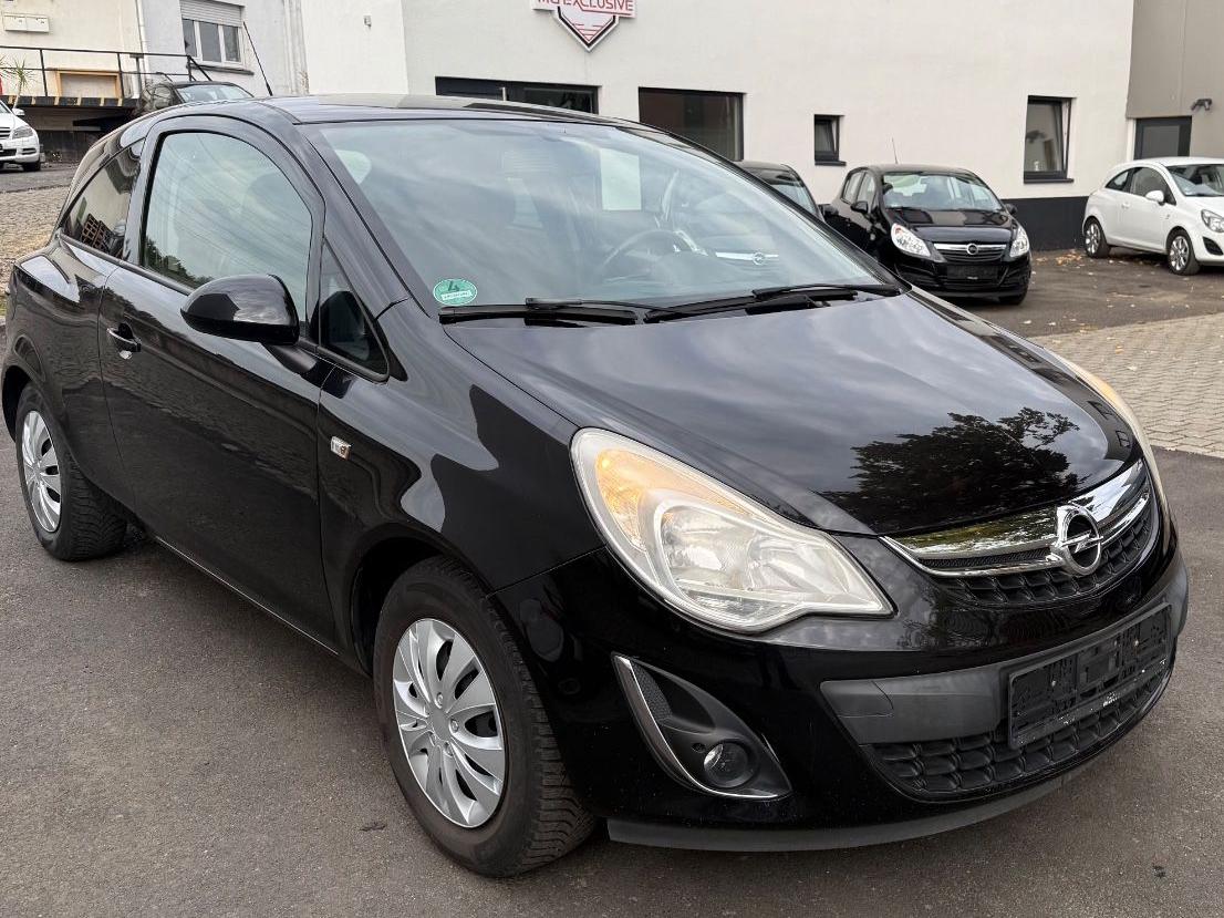 Opel Corsa D Satellite TÜV NEU