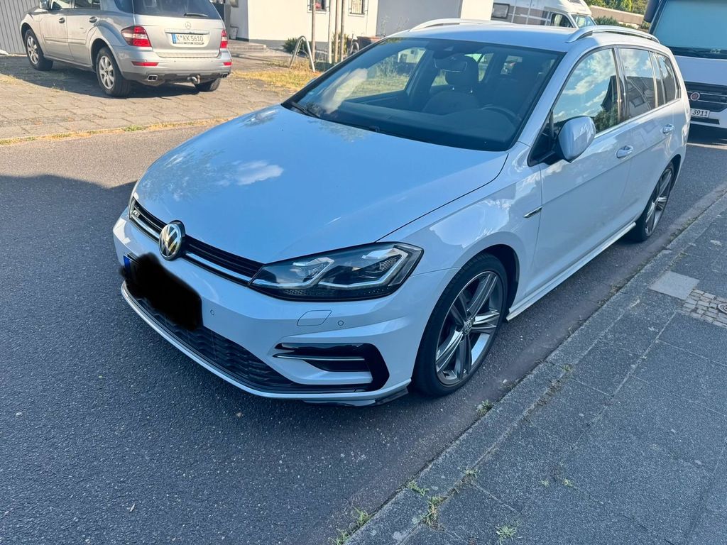 Image of Volkswagen Golf