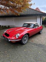 Jaguar E-Type - rote Jaguar E-Type