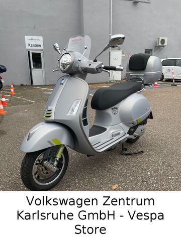 Vespa GTS 125 Super Tech *Scheibe*Top Case*Insp. NEU*