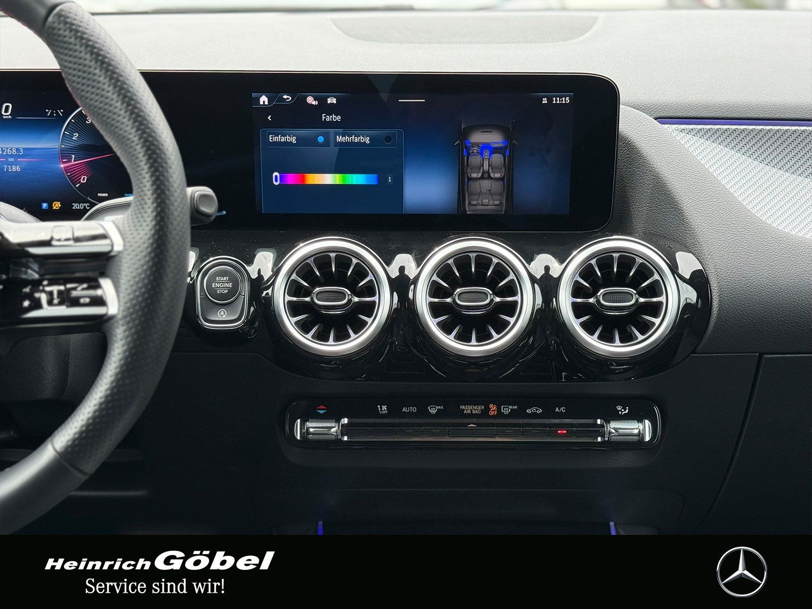 Fahrzeugabbildung Mercedes-Benz GLA 200 AMG*AHK*TOTWINKEL*NIGHT-PAKET*AMBIENTEBE