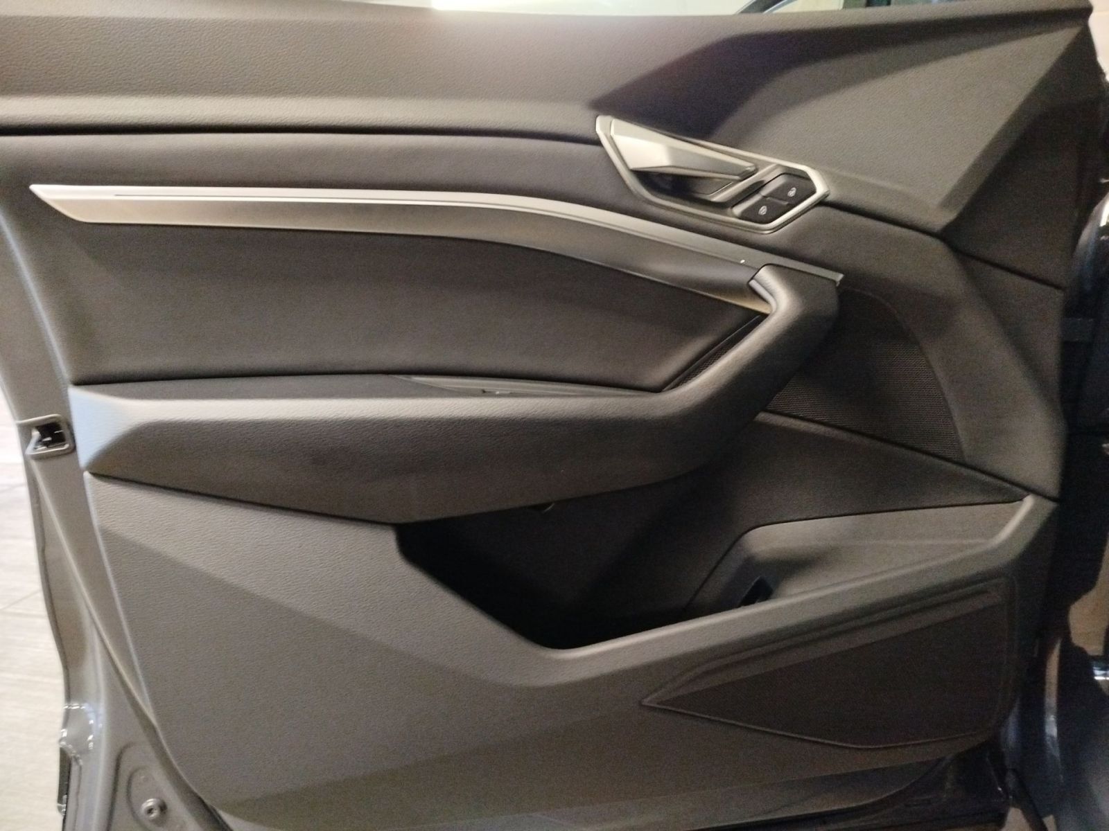 Audi Q8 e-tron - Bild 8