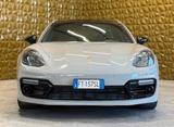 Porsche Panamera 4.0 GTS Sport Turismo - Porsche Panamera mit Halbautomatikschaltung