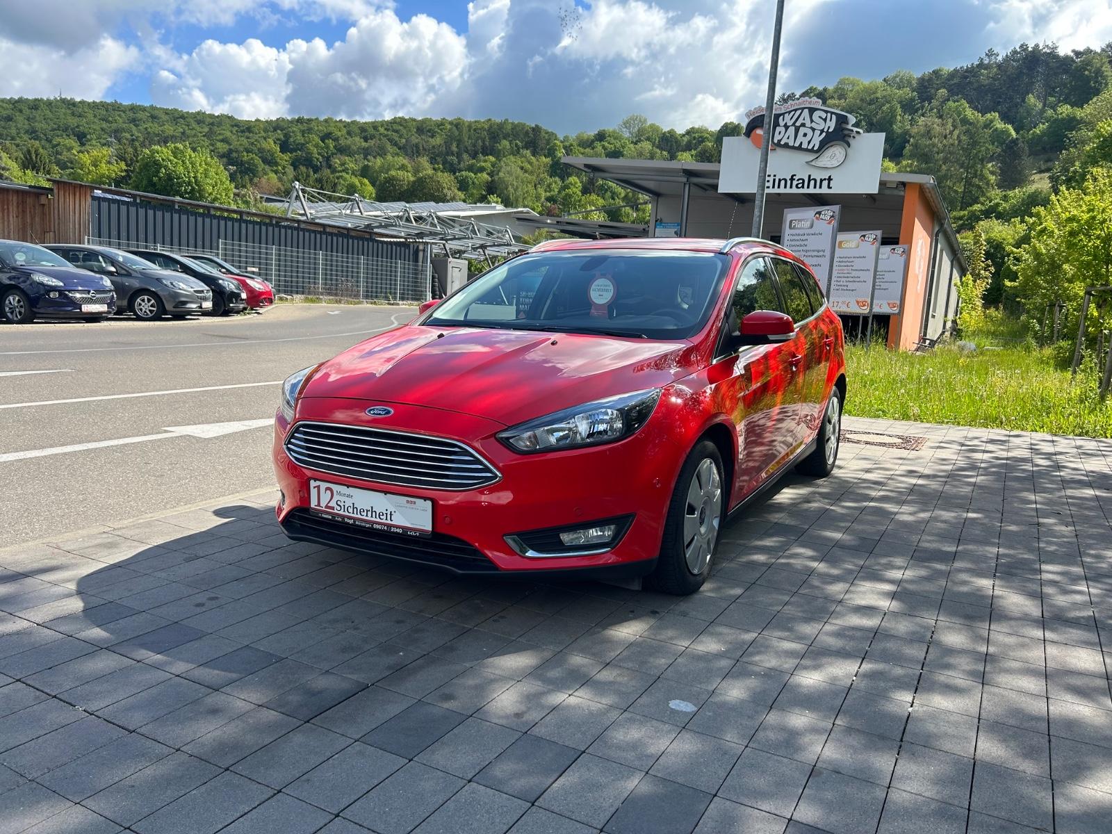 Ford Focus Turnier Titanium** TÜV-NEU 01.2028 **