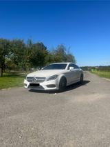 Mercedes-Benz CLS 350 d - - weiße Mercedes-Benz CLS 350