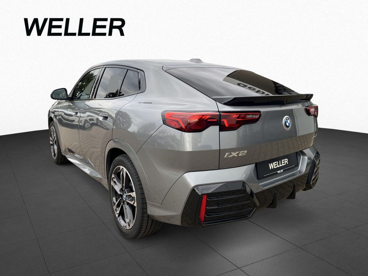 BMW iX2 - Bild 11