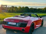 Audi R8 5.2 V10 quattro Spyder   - Audi R8: Cabrio, V10