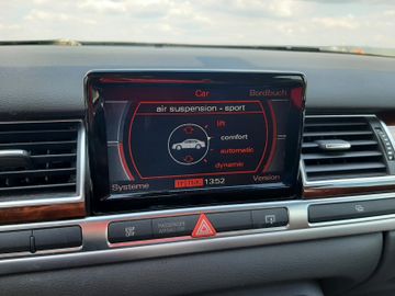 Audi A8 - 9