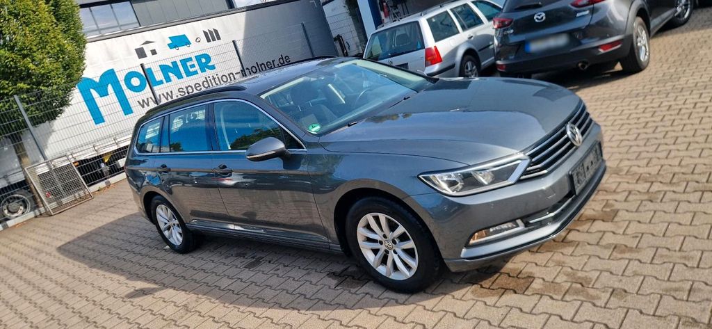 Image of Volkswagen Passat Variant