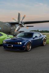 Dodge Challenger Widebody 6.4l UNFALLFREI - Dodge Challenger Gebrauchtwagen in Hamburg