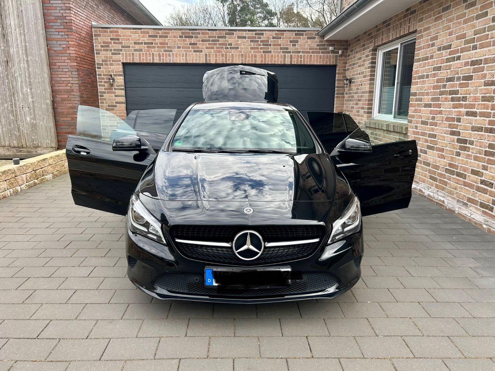 MERCEDES-BENZ CLA 220 Shooting Brake CLA 220 d DCT Shootin...