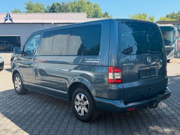 Volkswagen T5 Multivan - 3