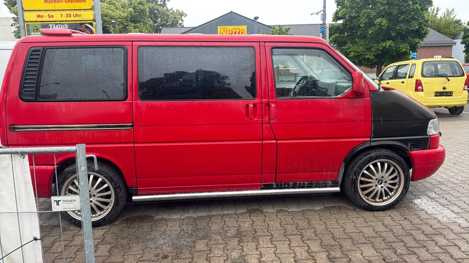 Volkswagen T4 Multivan Projekt Zwo 2.5 TDI