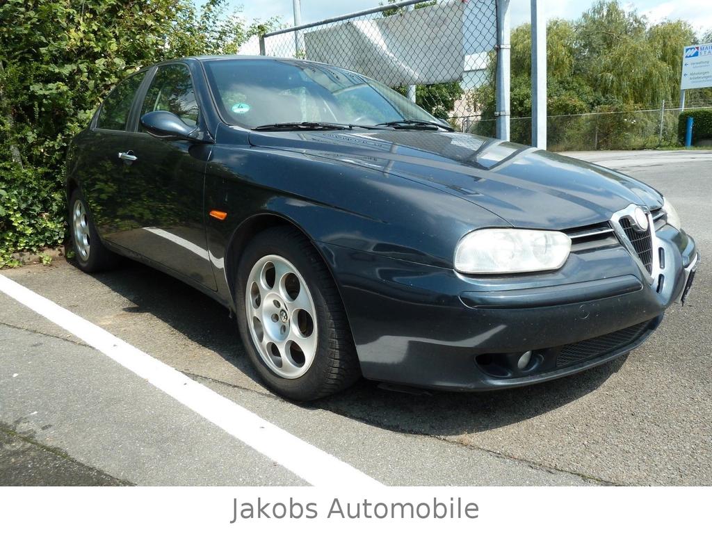 Alfa Romeo 156