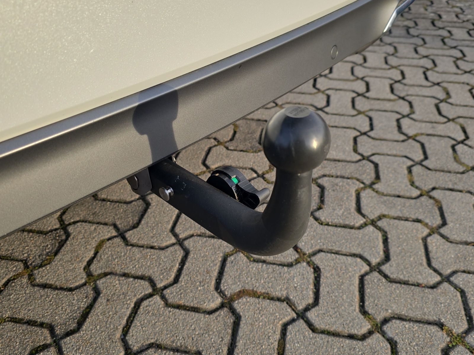 Fahrzeugabbildung SEAT Tarraco FR 1.5 TSI ACT ACC LED NAVI AHZ