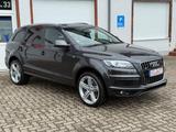 Audi Q7 3.0 TDI quattro S-LINE/7SITZER/KAMERA/STANDH. - Audi Q7 aus 2011: Line