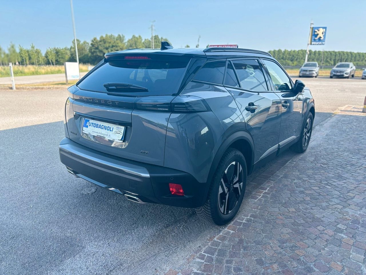 Peugeot 2008 GT PureTech 130 EAT8 SPOTICAR imagem 3