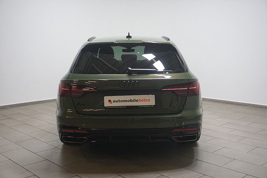 AUDI A4 2024