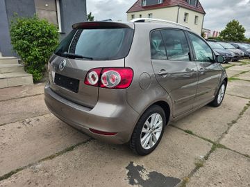 Volkswagen Golf - 5