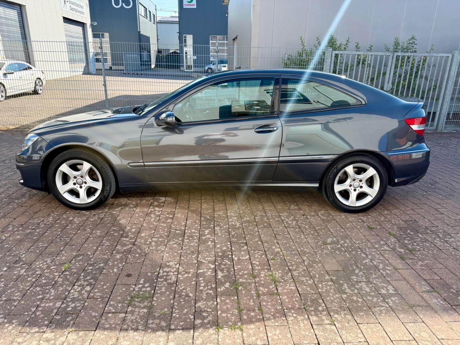 Mercedes-Benz CLC 200 KOMPRESSOR 2.Hand*TÜV NEU*Stand&Sitzhzg.