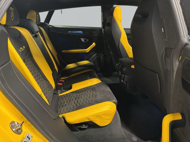 LAMBORGHINI Urus – Bild 10