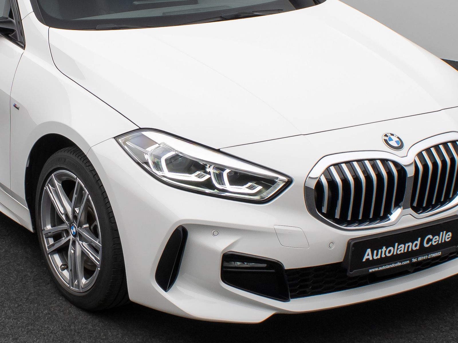 Fahrzeugabbildung BMW 120i M Sport DAB CockPitPr PDC Geschwindigkeitsr