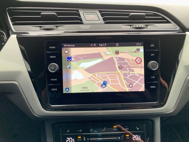 Touran 1.5 TSI DSG MOVE 7 SITZE LED+NAVI+KAMERA+