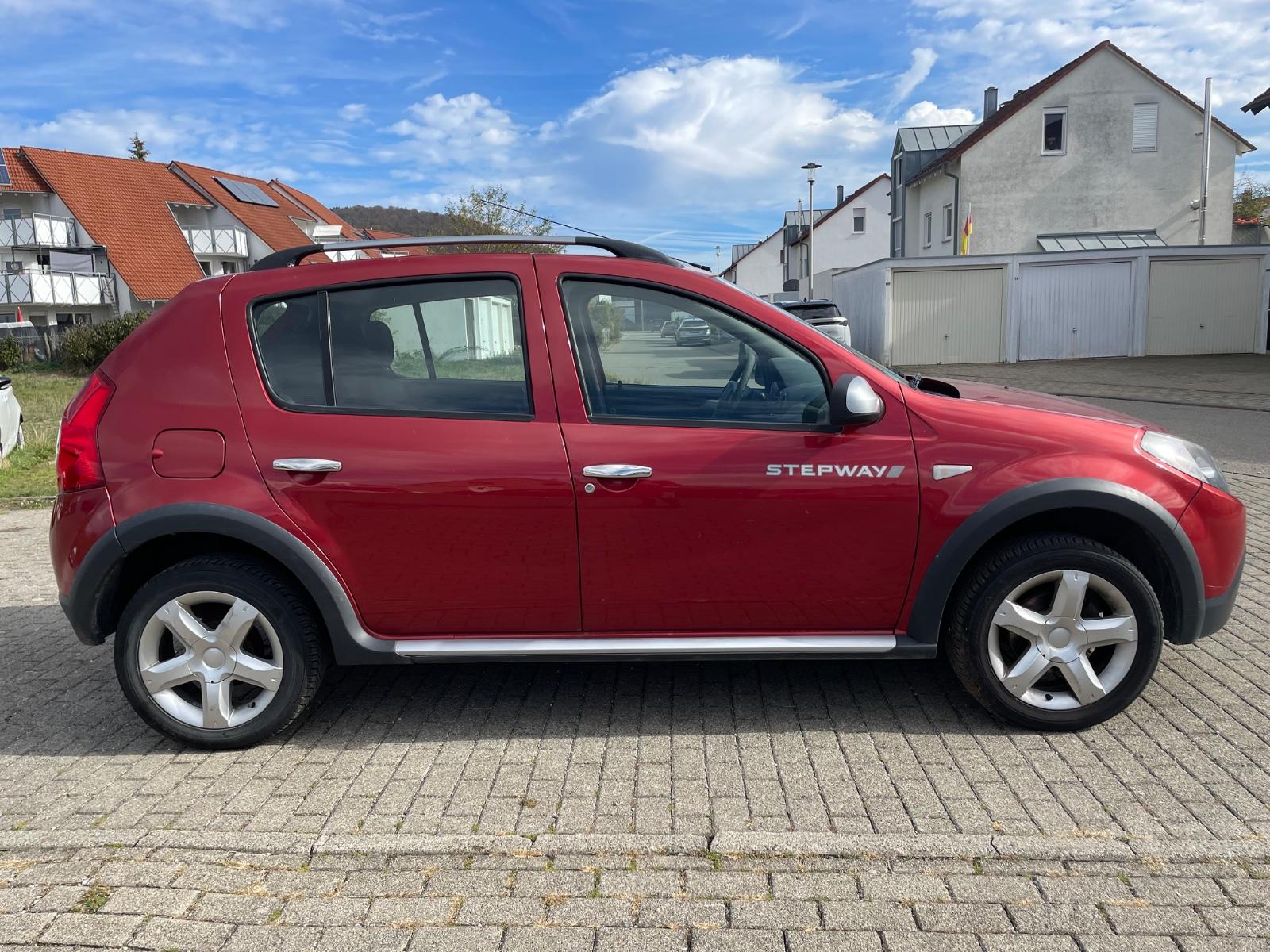 Dacia Sandero 2010 — engine 1.598 cm³, 87 HP (64kW)