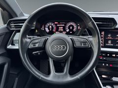 Fahrzeugabbildung Audi A3 Limousine 35 TFSI advanced Navi Sitzh 18" Alu