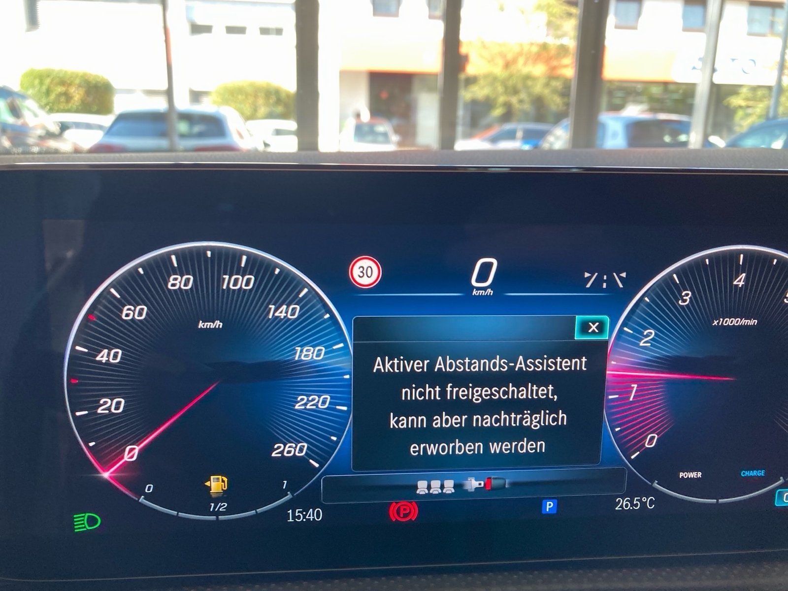 Fahrzeugabbildung Mercedes-Benz CLA 200 AMG Adv.*Pano*STDHZG*LED*Kamera*Carpaly*