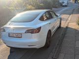Tesla Model 3 Standard-Reichweite Plus - Hinterrad... - Tesla Model 3 in Bielefeld