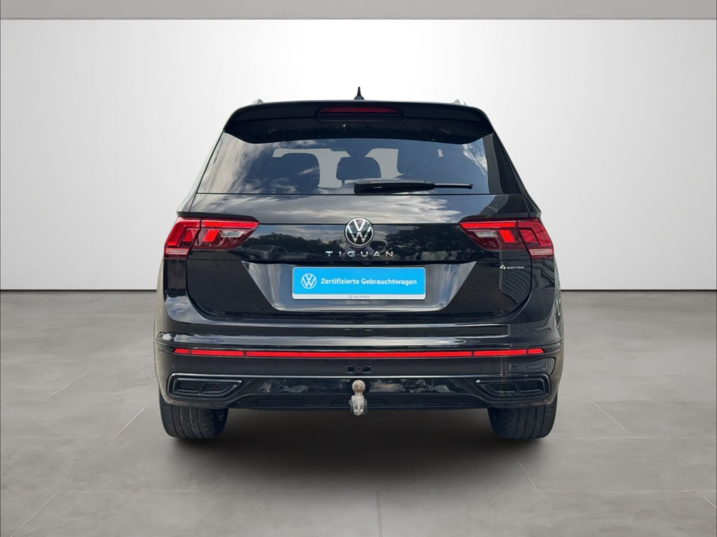 Tiguan 2.0 TDI 4M R-LINE *DCC*AHK*PANO*KEYLESS*