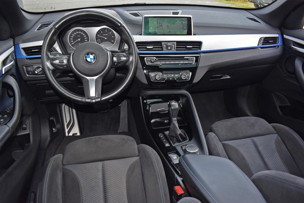 BMW X1 xDrive25d M Sport *AHK*Pano*Navi*RüKam*LED*
