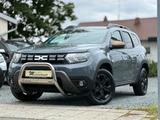 Dacia Duster II Extreme DCI 4WD AHK 360CAM LED SHZ NAV - Dacia mit Diesel-Antrieb