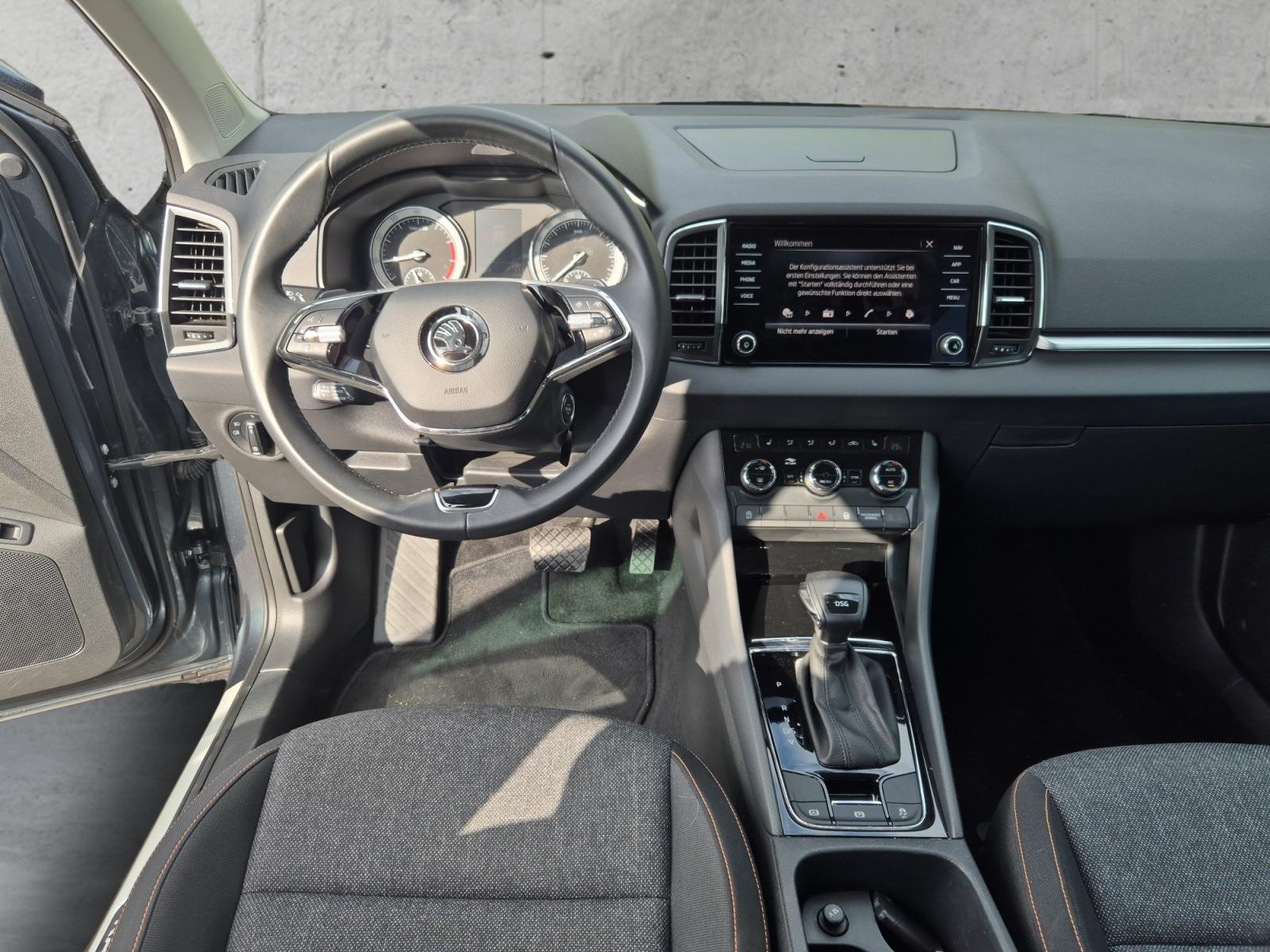 Skoda Karoq 1.5 TSI DSG CLEVER +AHK +LED +ACC +RKAM +N