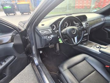 Mercedes E 250 - 10