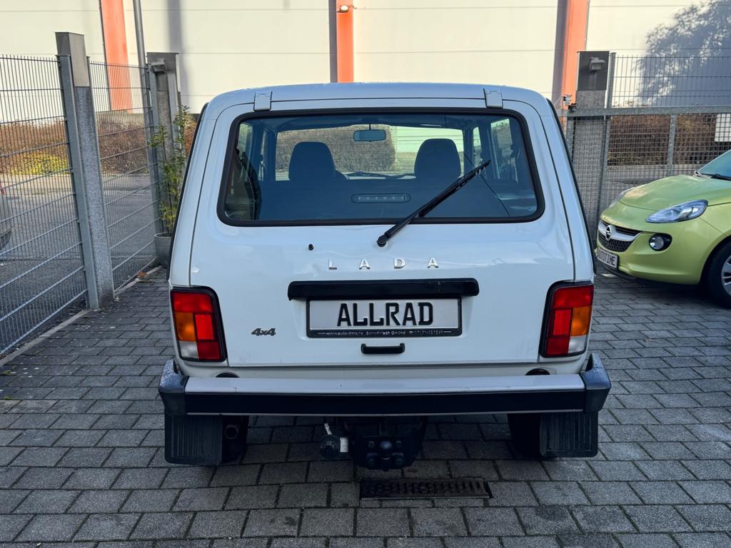 Lada Niva