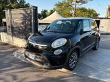 Fiat 500L Trekking 1.6 Multijet 120 CV - schwarze Fiat 500L Trekking