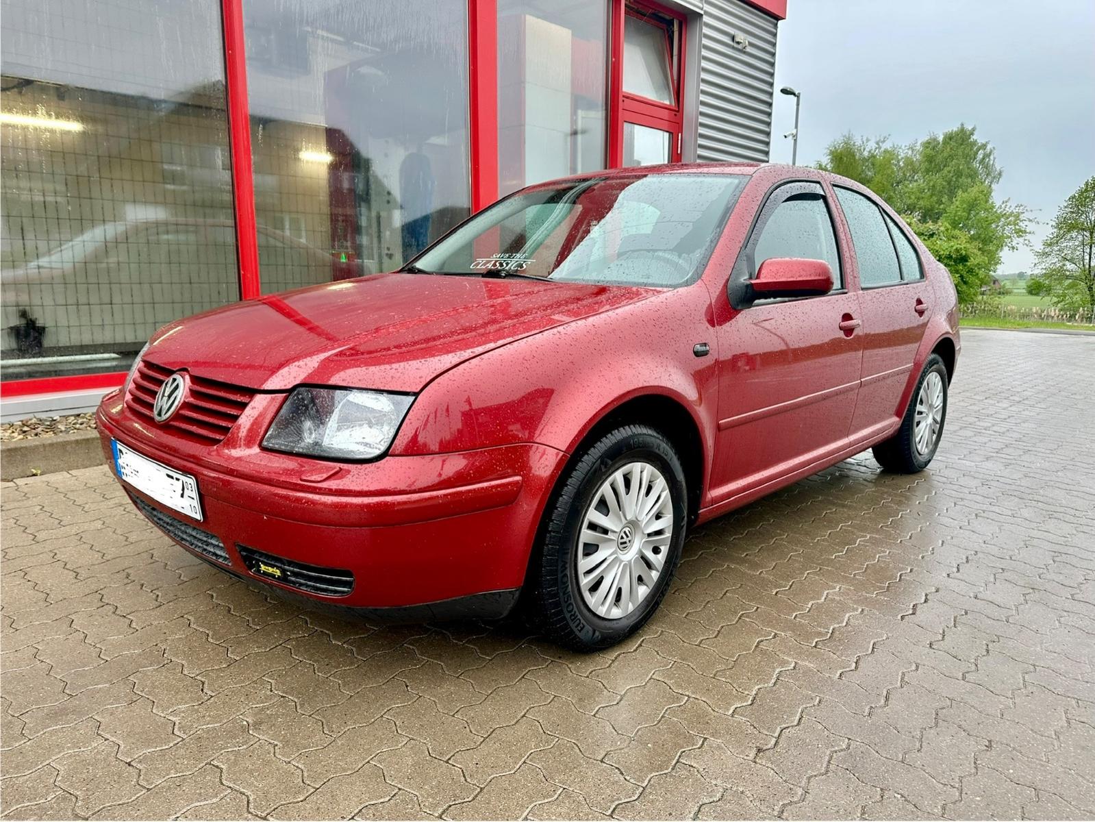 Volkswagen VW Bora 1.6 SR TÜV+Service NEU Anhängerkupplung