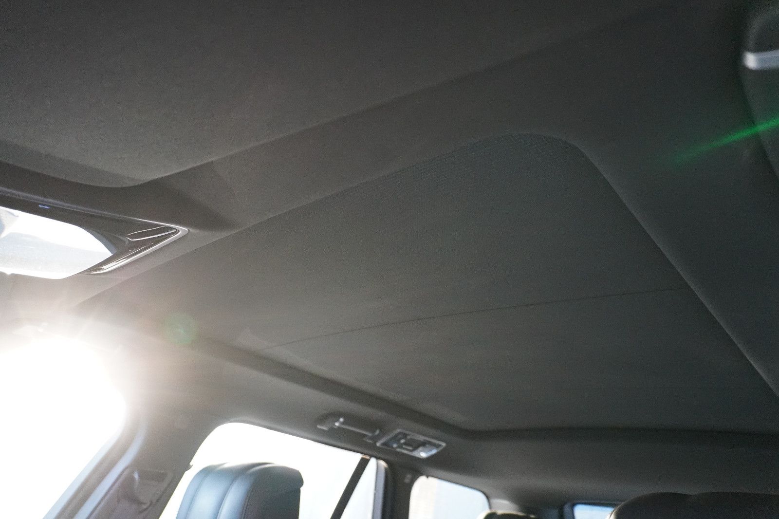 Fahrzeugabbildung Land Rover Range Rover Vogue