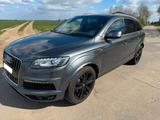 Audi Q7 3.0 TDI,S-Line, Standhe. Top-Zustand, 7-Sitze - Audi Q7 in Mönchengladbach