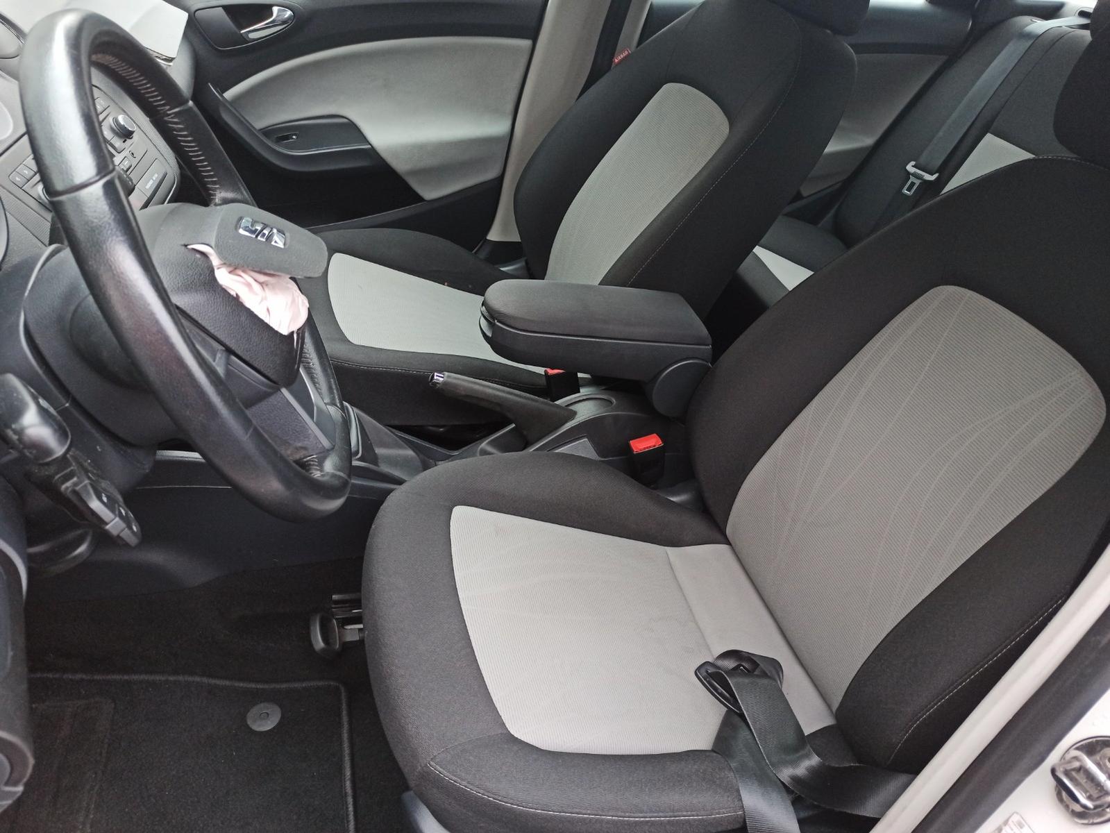Seat Ibiza 2013 — photo 6