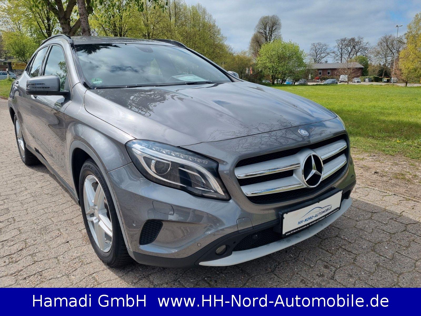 Mercedes-Benz GLA 200 CDI / d //NAVI//PDC//ALU//AHK//