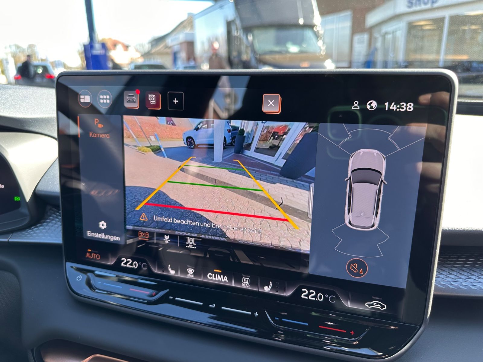 Fahrzeugabbildung CUPRA Terramar 1.5 eTSI DSG AHK/Navi/ACC/LED/SHZG/GJR